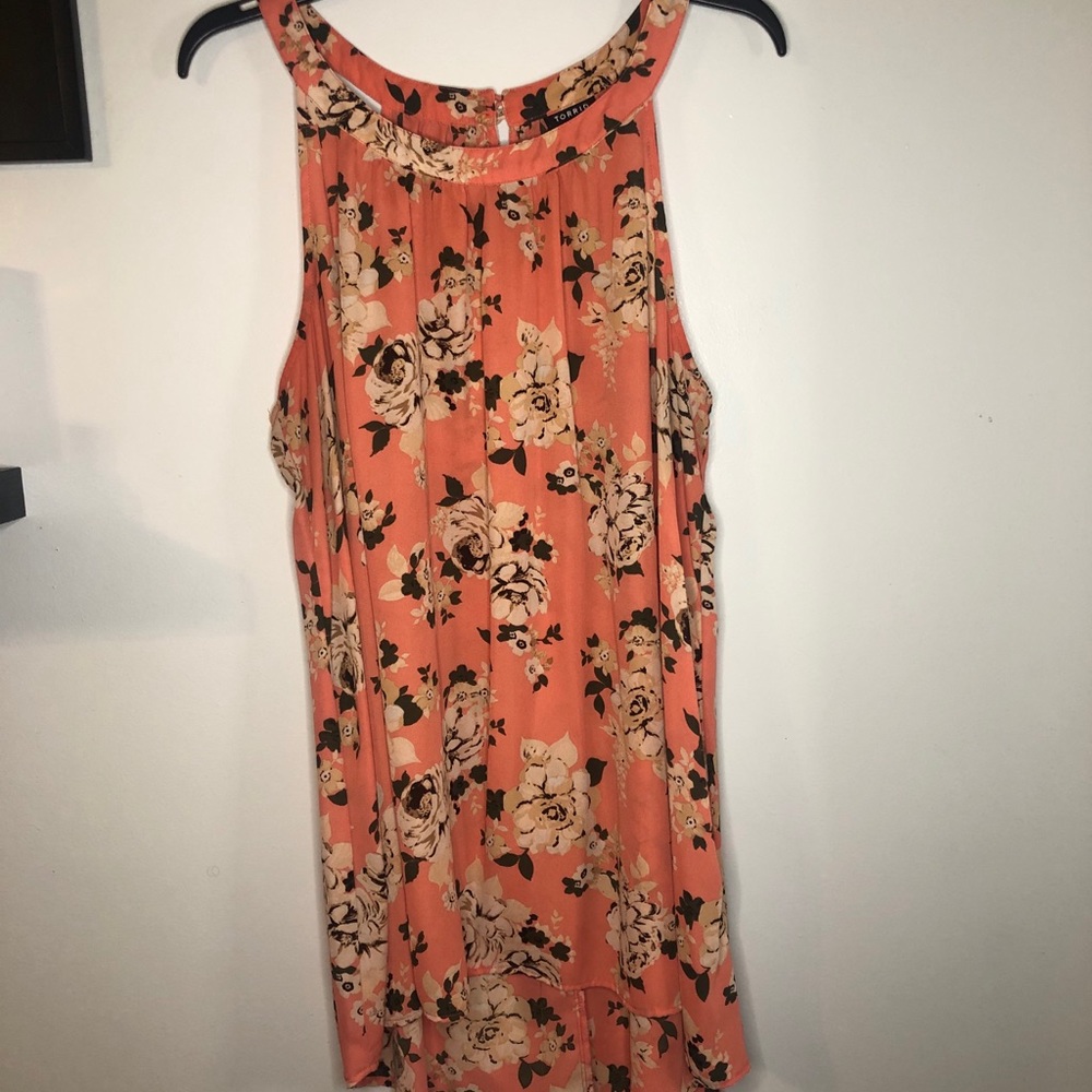 Peach blouse with roses